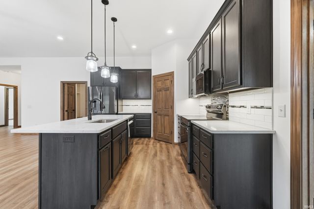 13673 Copper Strike Pass, Fort Wayne, IN 46845