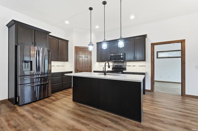 13673 Copper Strike Pass, Fort Wayne, IN 46845