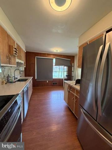17630 WHEAT FALL DR, Derwood, MD 20855