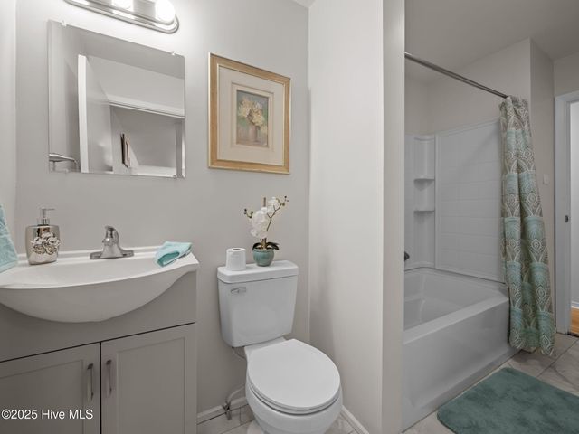 2859 Easy Street, Newport, NC 28570