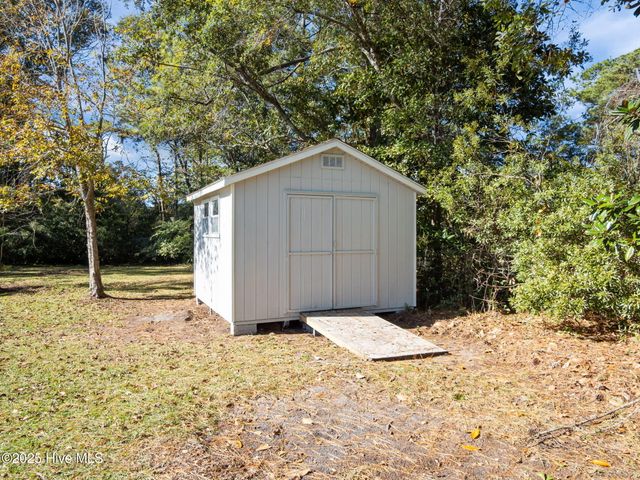 2859 Easy Street, Newport, NC 28570