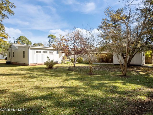 2859 Easy Street, Newport, NC 28570