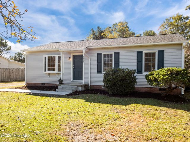 2859 Easy Street, Newport, NC 28570