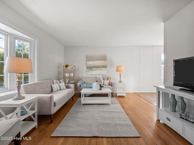 2859 Easy Street, Newport, NC 28570