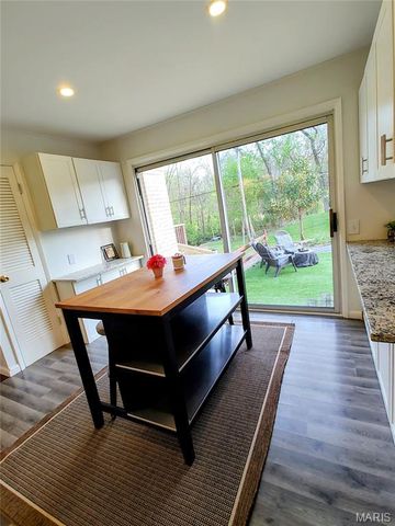 13140 Greenbough Drive, Unincorporated, MO 63146