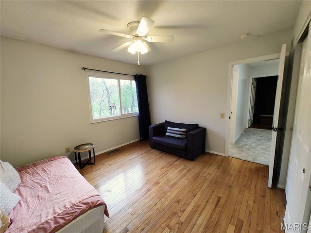 13140 Greenbough Drive, Unincorporated, MO 63146