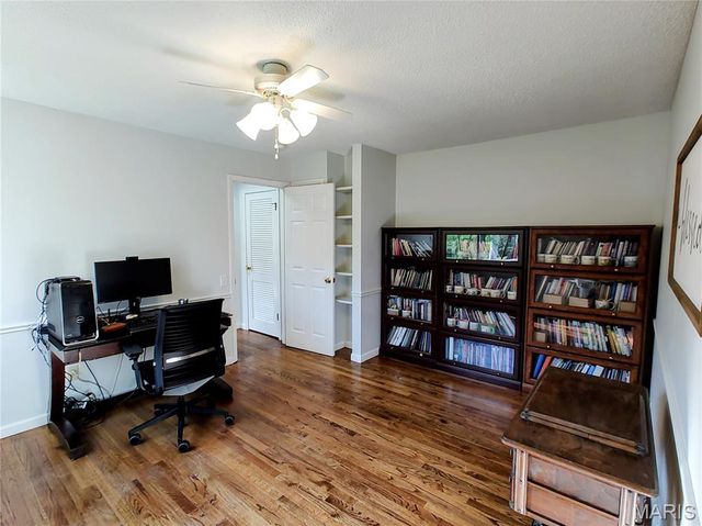 13140 Greenbough Drive, Unincorporated, MO 63146