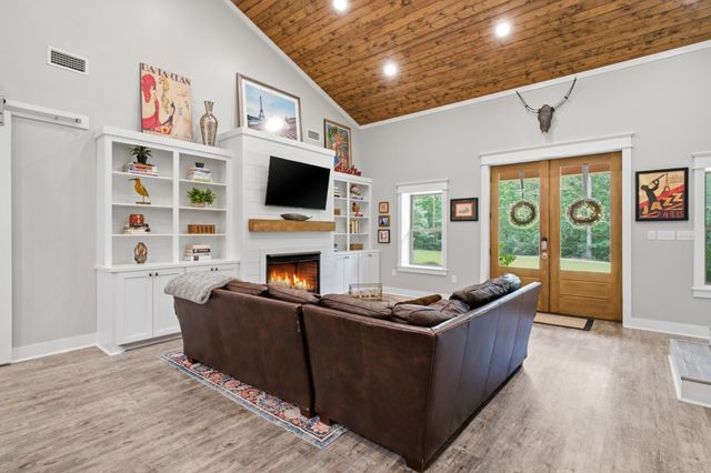 600 Scruggs Rd., Sumrall, MS 39482