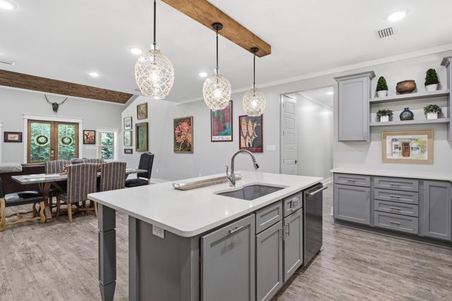 600 Scruggs Rd., Sumrall, MS 39482