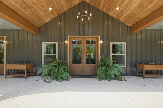 600 Scruggs Rd., Sumrall, MS 39482