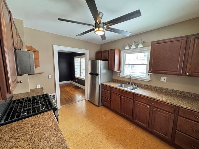 1204 W 31ST Street, Erie, PA 16508