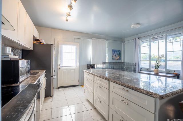 91-1102 Paeheulu Street, Ewa Beach, HI 96706