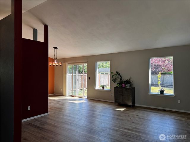427 Stadium Loop, Napavine, WA 98565