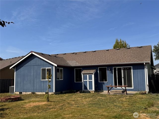 427 Stadium Loop, Napavine, WA 98565