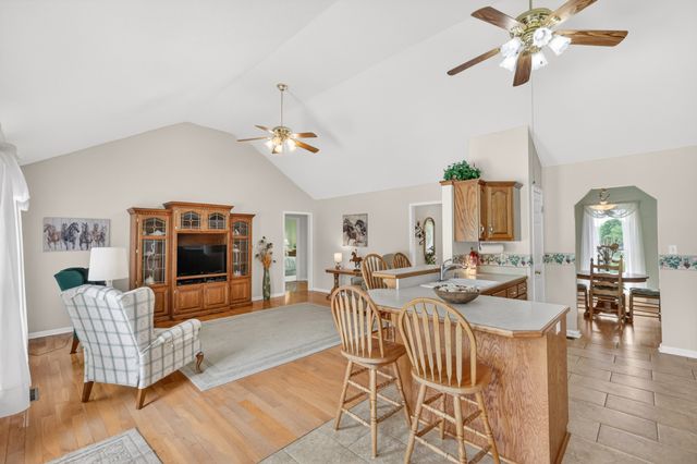 590 Allisona Rd, Eagleville, TN 37060