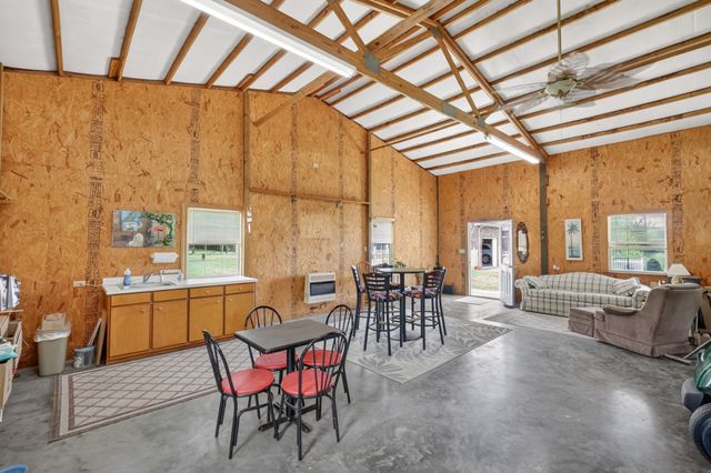 590 Allisona Rd, Eagleville, TN 37060