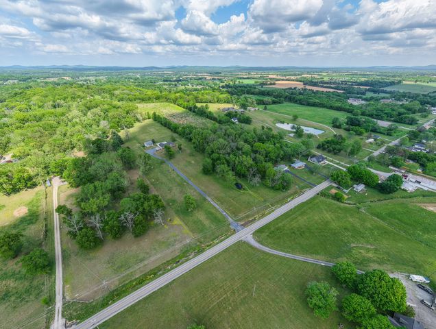 590 Allisona Rd, Eagleville, TN 37060