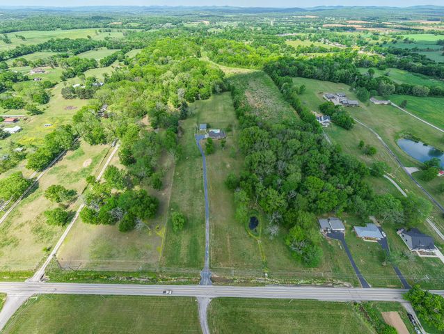 590 Allisona Rd, Eagleville, TN 37060