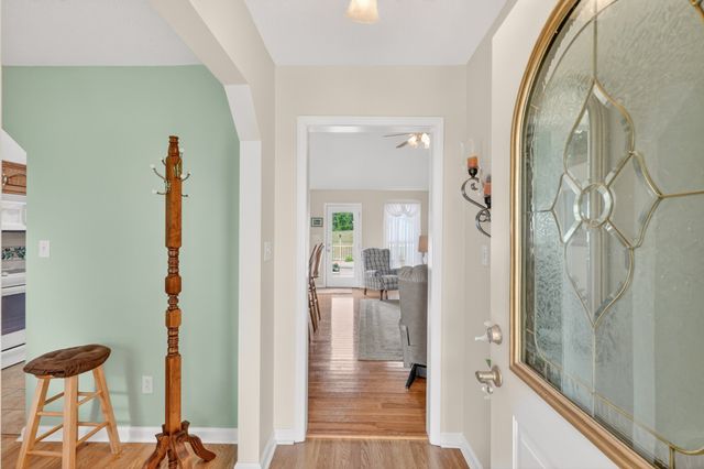 590 Allisona Rd, Eagleville, TN 37060