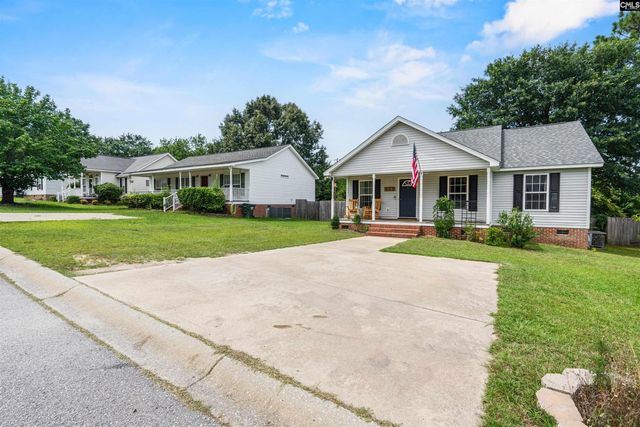 233 Hallie Hills Place, Lexington, SC 29073