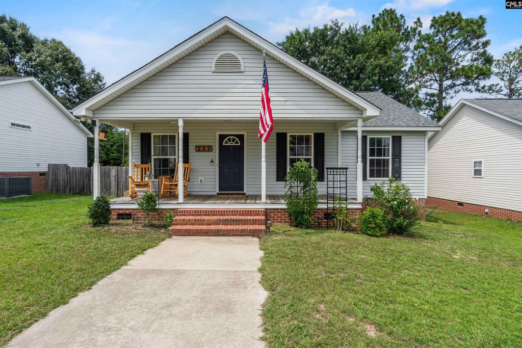 233 Hallie Hills Place, Lexington, SC 29073