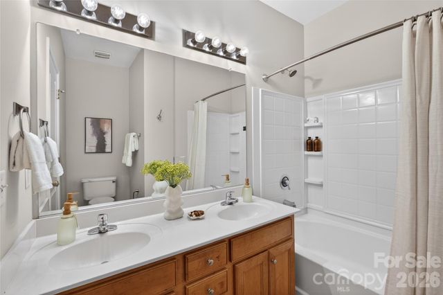1508 Walnut View Drive, Charlotte, NC 28208