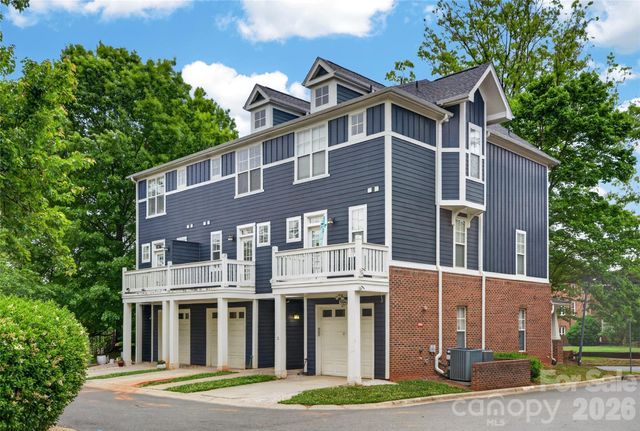 1508 Walnut View Drive, Charlotte, NC 28208
