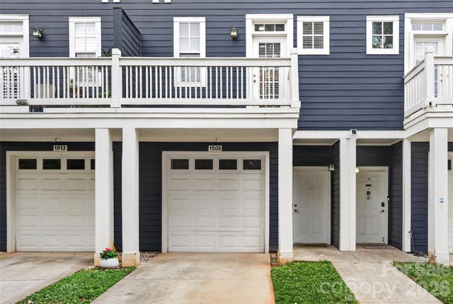 1508 Walnut View Drive, Charlotte, NC 28208