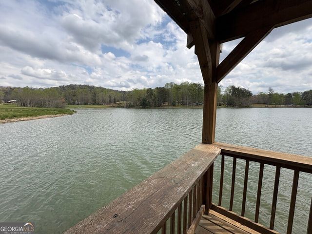 21 Yonah Lake Drive, Sautee Nacoochee, GA 30571