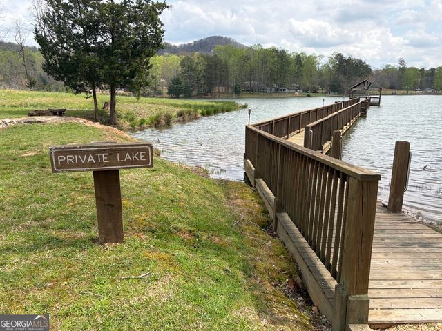 21 Yonah Lake Drive, Sautee Nacoochee, GA 30571