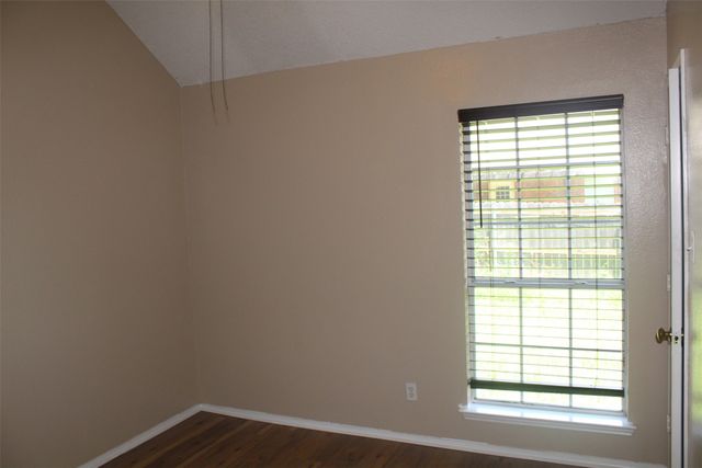 961 Grasswood Court, Arlington, TX 76017