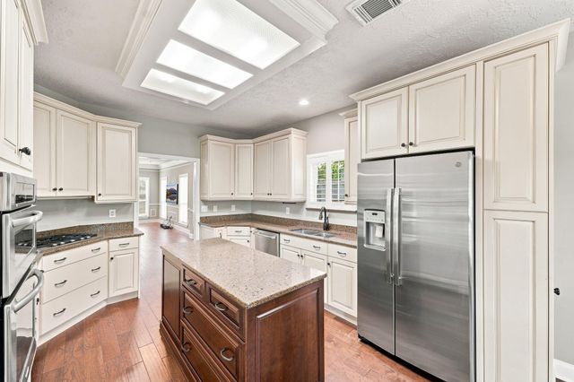 7935 S Wellington Court, Houston, TX 77055
