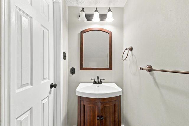 7935 S Wellington Court, Houston, TX 77055