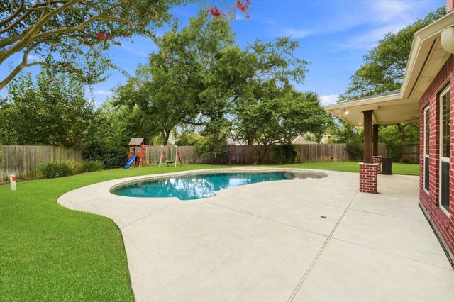 7935 S Wellington Court, Houston, TX 77055