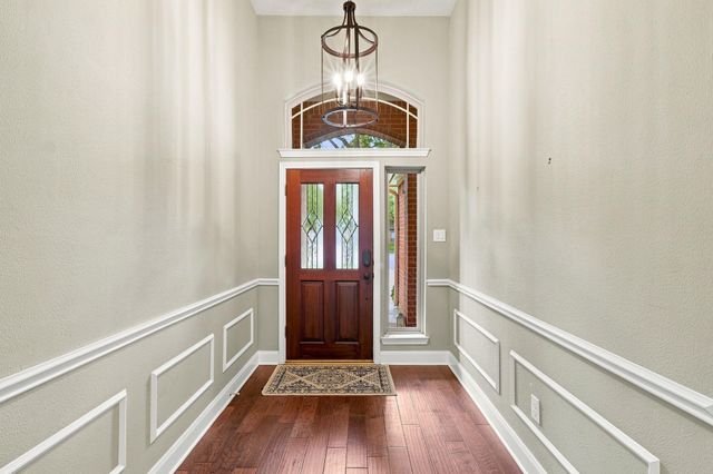 7935 S Wellington Court, Houston, TX 77055