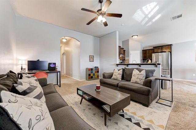 3024 NW 182nd Terrace, Edmond, OK 73012