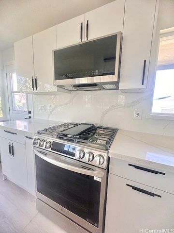 94-376 Ana Lane, Waipahu, HI 96797