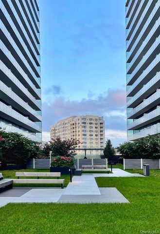 131-03 40th Road 16D, Flushing, NY 11354