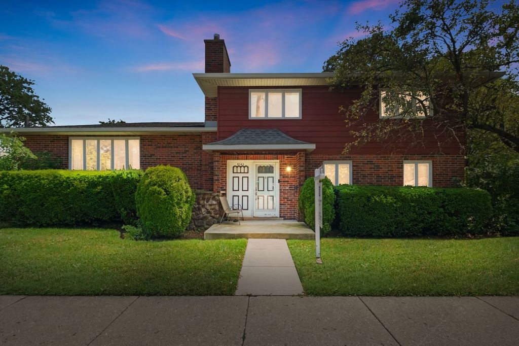 9143 Dr Korczak Terrace, Skokie, IL 60076 — exterior