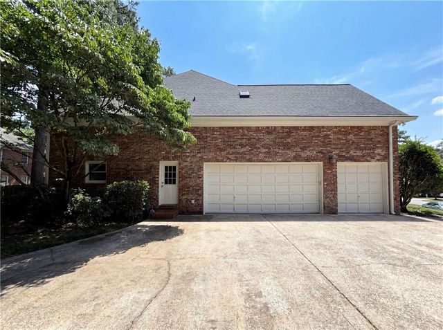 1984 Charrwood Court, Marietta, GA 30062