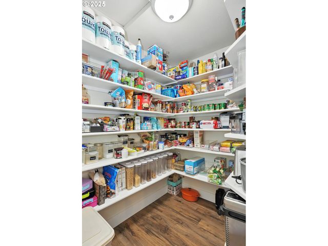 438 Nw ROSELAWN St, Stevenson, WA 98648