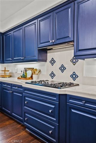 7417 Darnoch Way, West Hills, CA 91307