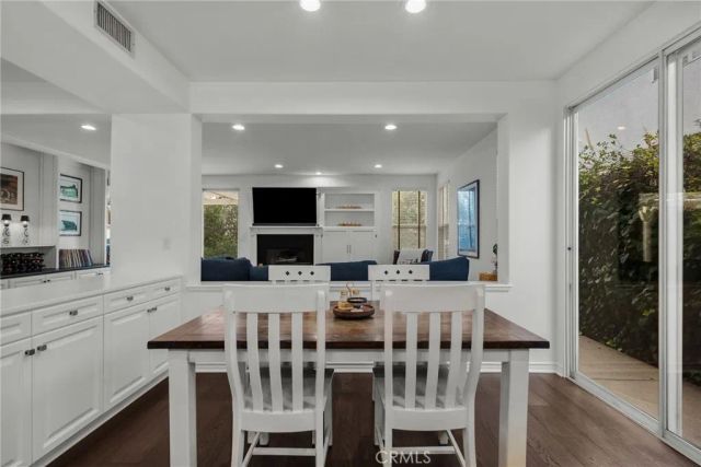 7417 Darnoch Way, West Hills, CA 91307