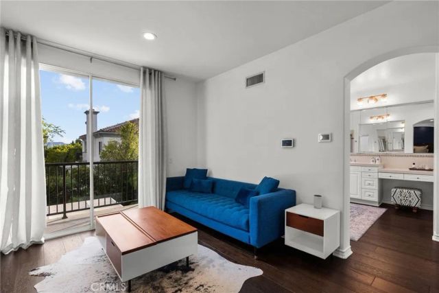 7417 Darnoch Way, West Hills, CA 91307