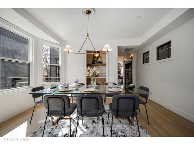 3846 N Kedvale Avenue, Chicago, IL 60641