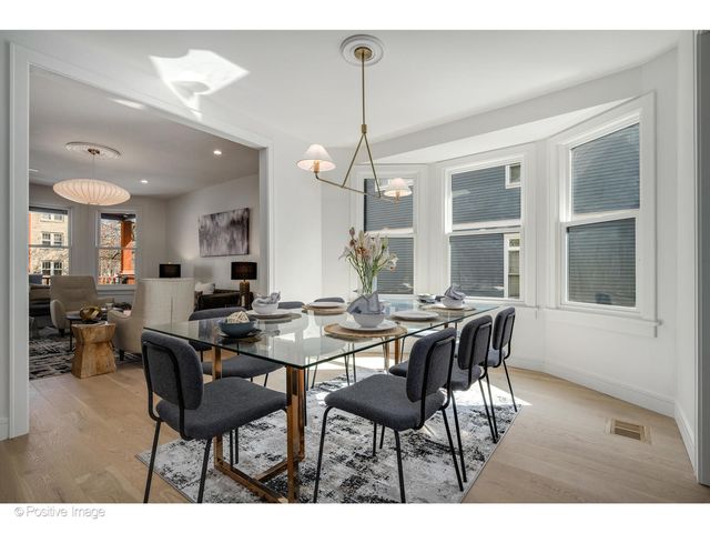 3846 N Kedvale Avenue, Chicago, IL 60641