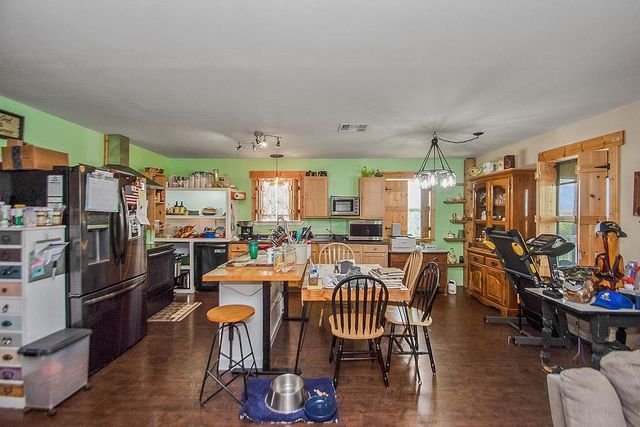 727 18th Street, Dickinson, TX 77539