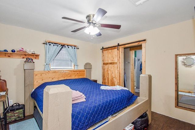 727 18th Street, Dickinson, TX 77539