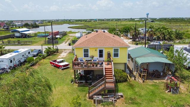 727 18th Street, Dickinson, TX 77539