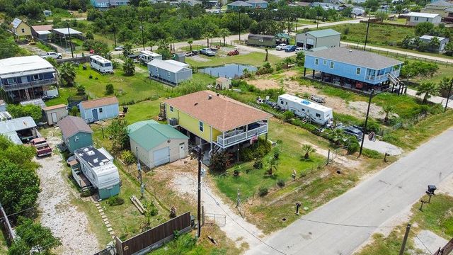 727 18th Street, Dickinson, TX 77539
